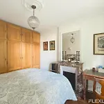 Charming - One-Bedroom Apartment In Paris 5Th
