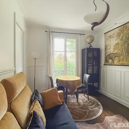 Charming - One-bedroom In 5th Appartamento *