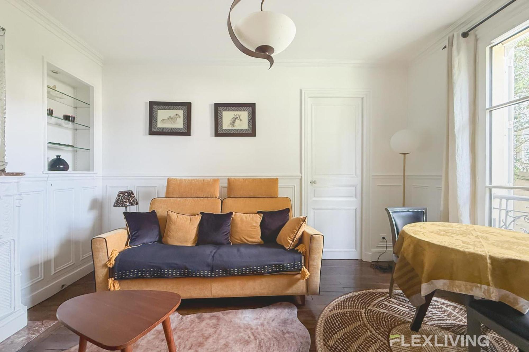 Charming - One-bedroom In 5th *